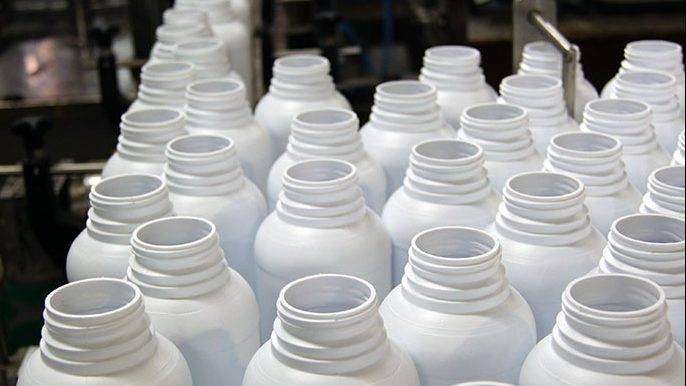 Vellsam-se-adhiere-a-AEVAE-para-gestionar-envases-agrícolas-vacíos