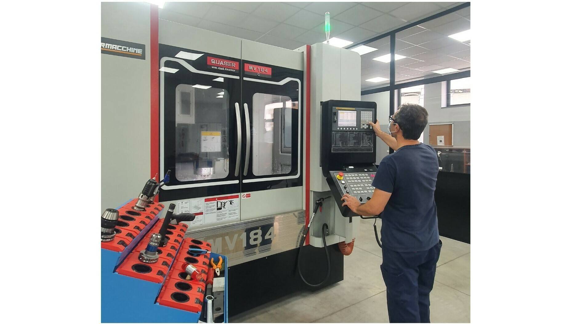 soaplast-nuevo-departamento-moldes-goteros