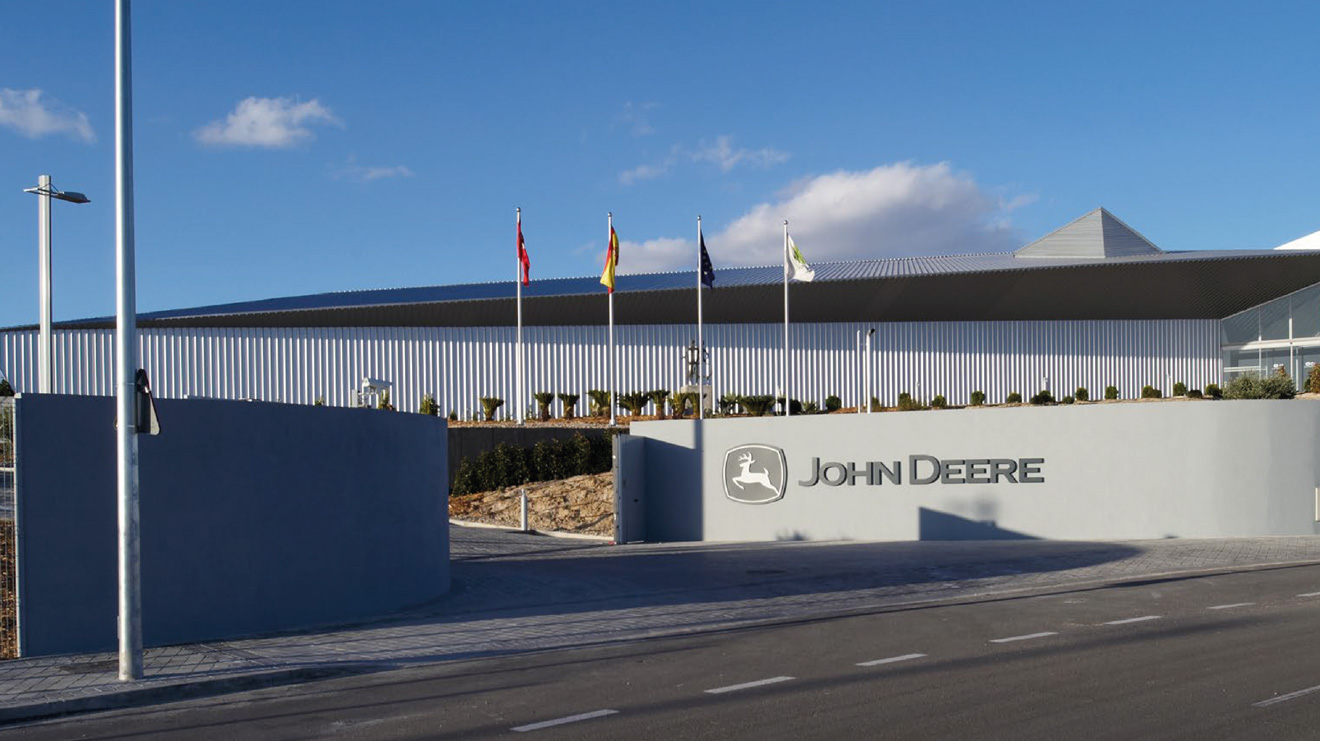 Javier-Fernández,-nuevo-responsable-del-John-Deere-Parla-Innovation-Center.jpg