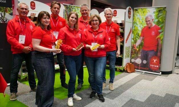 Totam Seeds stars at the Global Tomato Congress