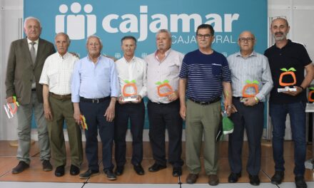 En Infoagro Almería celebran un homenaje a profesionales seniors de la venta de suministros a los invernaderos de Almería