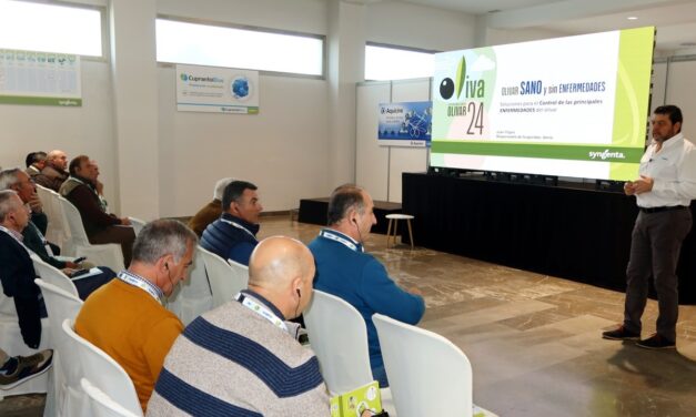 El Foro del Olivar muestra en Jaén cómo desde la innovación se puede conseguir un olivo productivo, sostenible y rentable